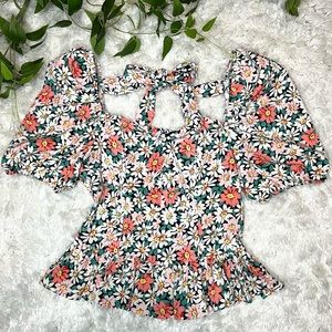 Milk & Honey Floral Daisy Top Blouse in Black and Pink Size Small